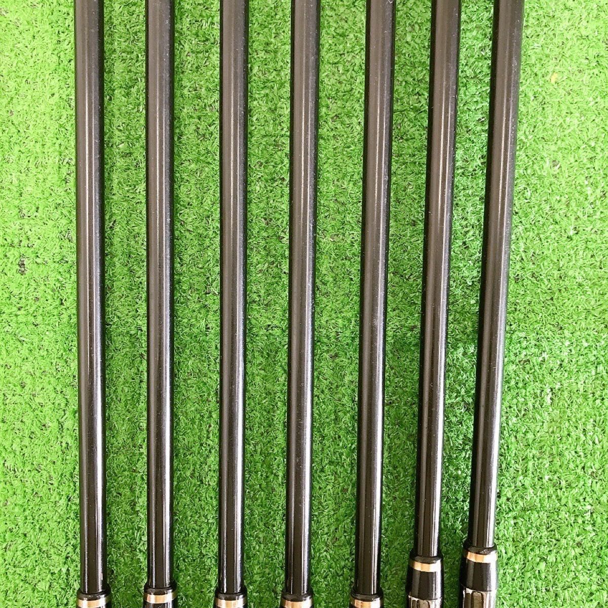 チ66☆マジェスティ ロイヤルLV 7本アイアンセット R 2012 純正MAJESTY