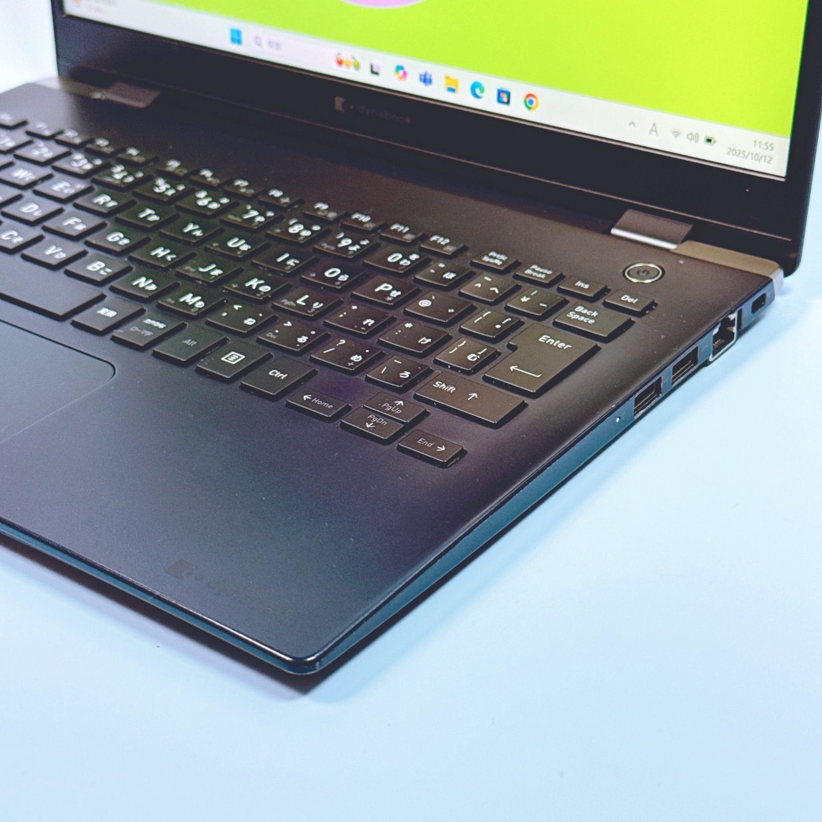 超爆速❤️第10世代Core i7‼️ 16GB⭐️windows11⭐️SSD 薄型