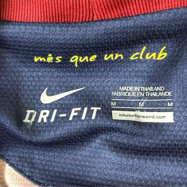 【レア】【美品】2011FIFAクラブW杯優勝パッチ付　バルセロナ メッシ ユニ NIKE バルセロナ メッシ 2011 FIFA クラブW杯優勝パッチ ユニフォーム