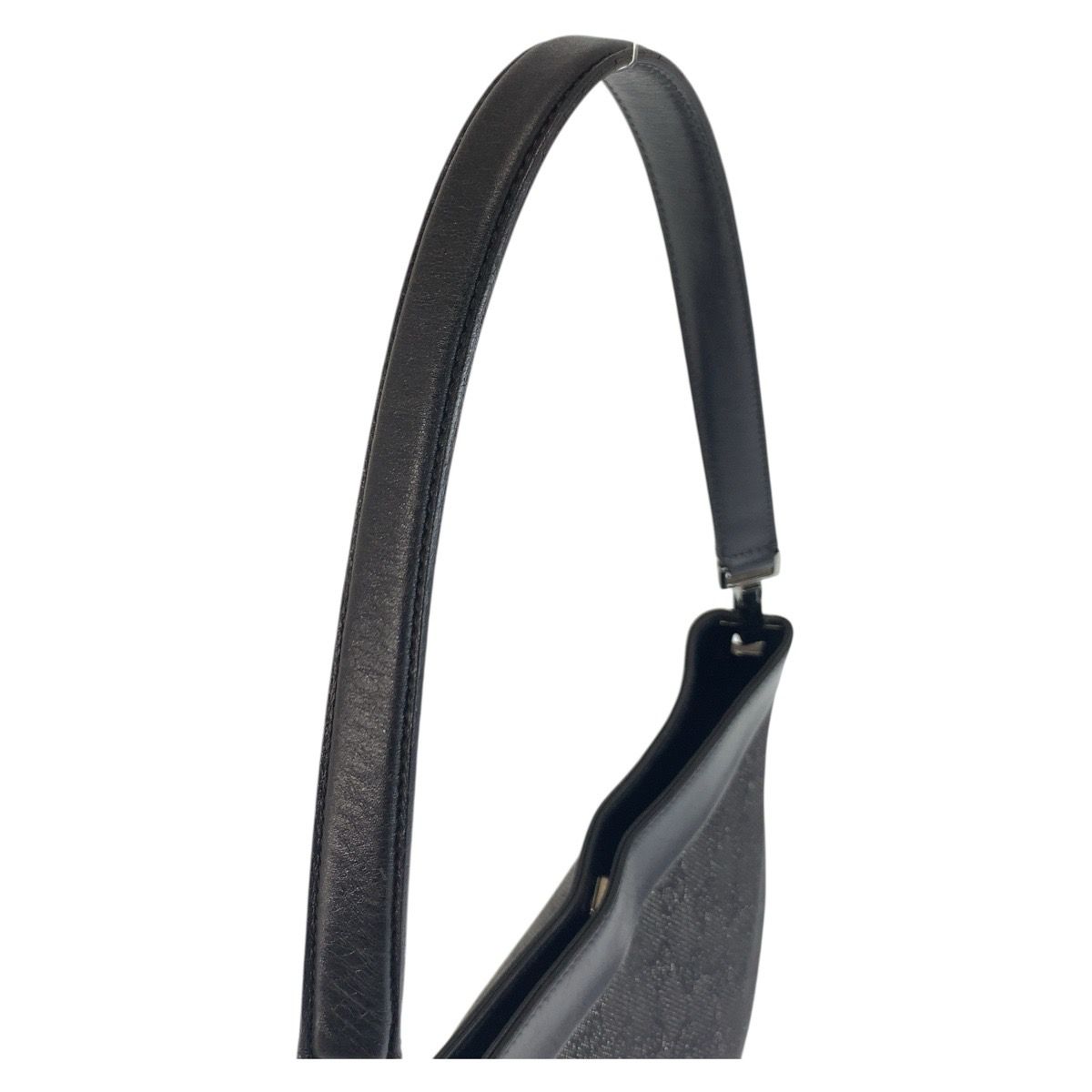 美品 GUCCI グッチ ブラック 黒 シルバー金具 GGキャンバス/レザー 