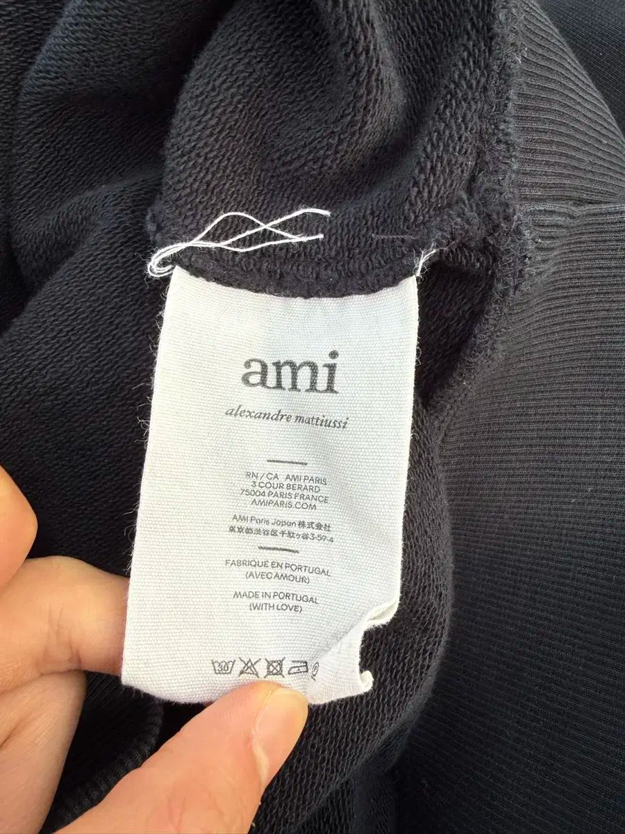 AMI アミ コレクション 21FW ハートロゴ レディース スウェット AMI