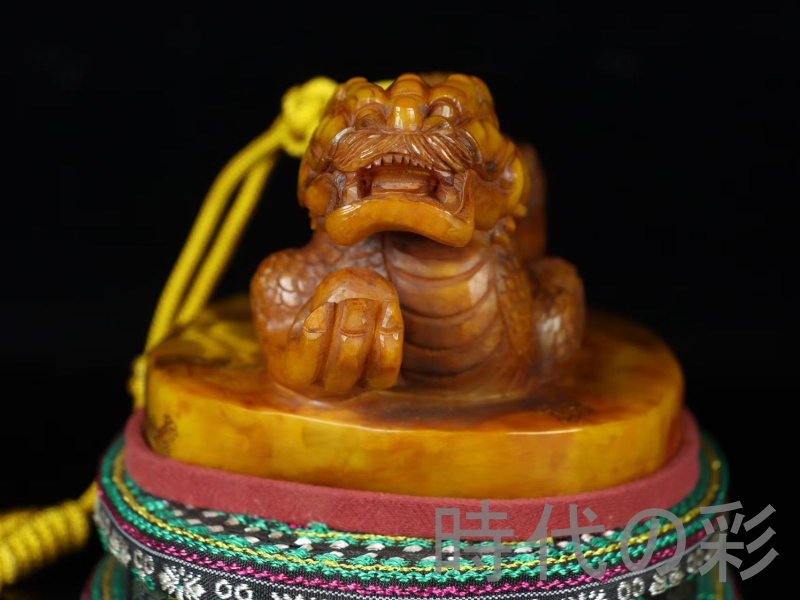 極品 中国 職人手作り 彫刻する 印鑑 置物 il_fullxfull.2388211281_g18m.jpg