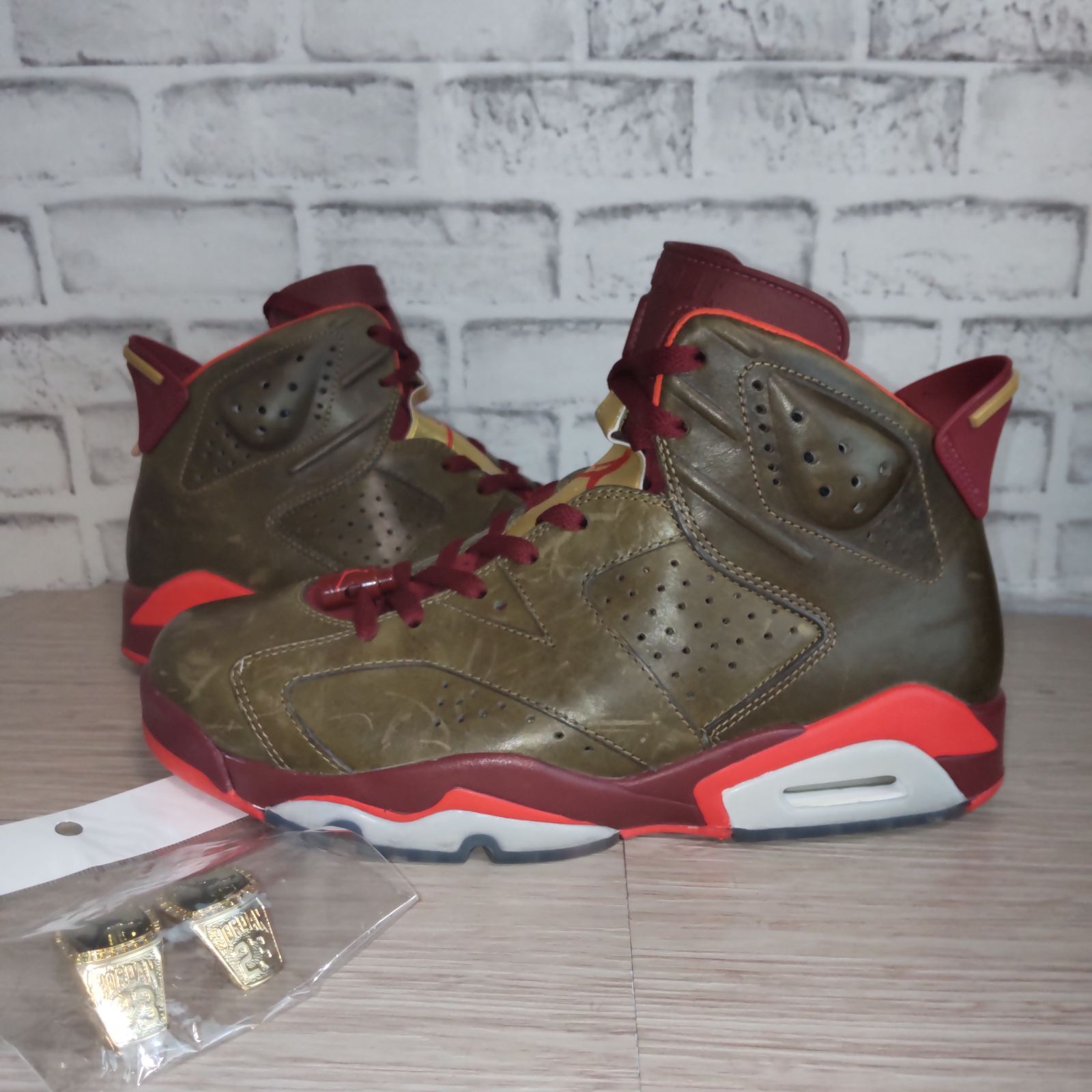 管理番号 2510ahFDIZ1/1】AIR JORDAN 6 RETRO CHAMPION SHIP 
