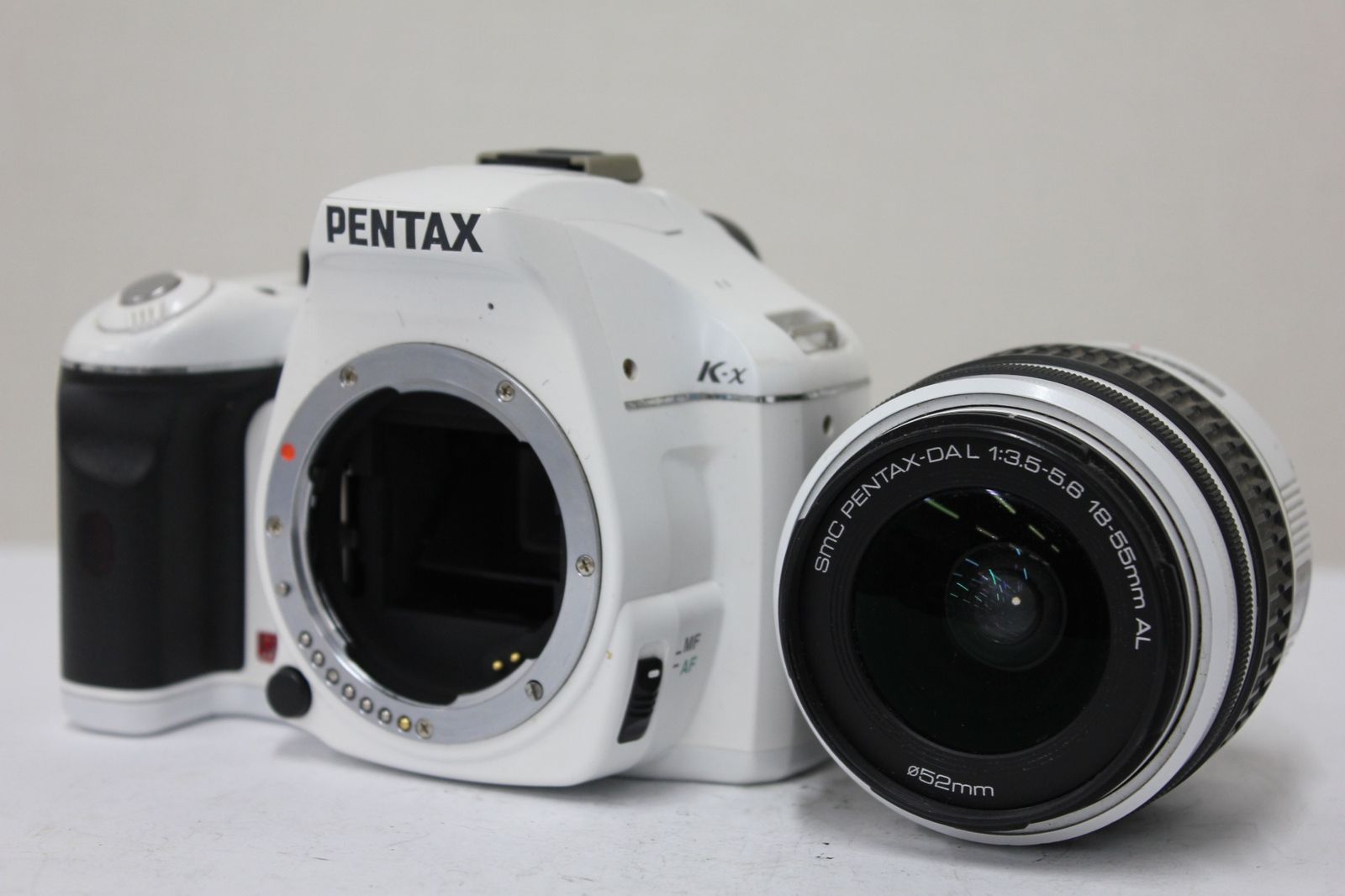 返品保証】 ペンタックス Pentax K-x 最高 ホワイト PENTAX-DAL 18