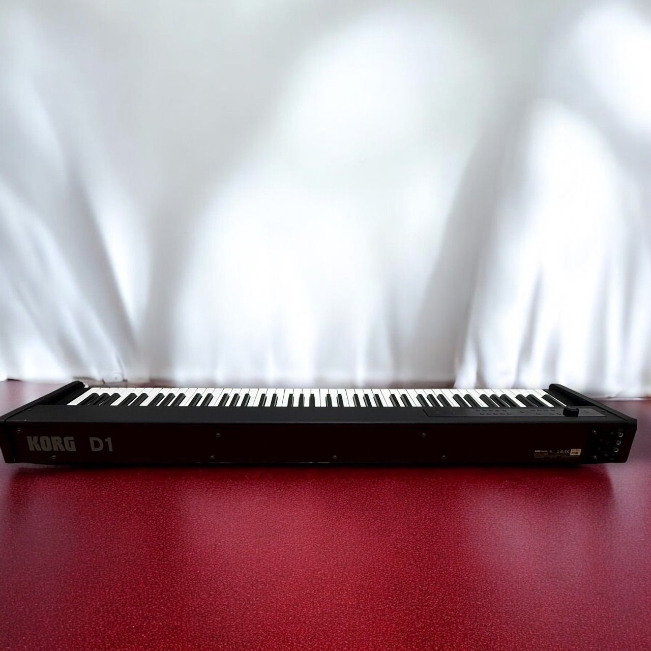 ☆送料無料 美品 KORG コルグ D1 ブラック 電子ピアノ 88鍵盤 日本製