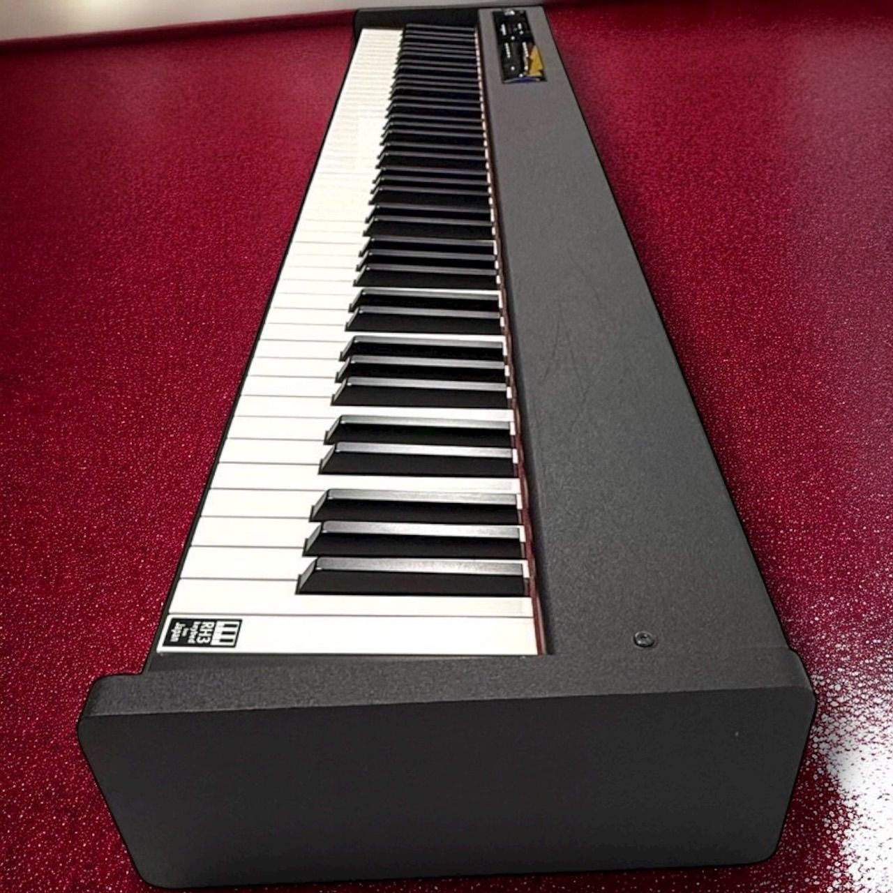 ☆送料無料 美品 KORG コルグ D1 ブラック 電子ピアノ 88鍵盤 日本製