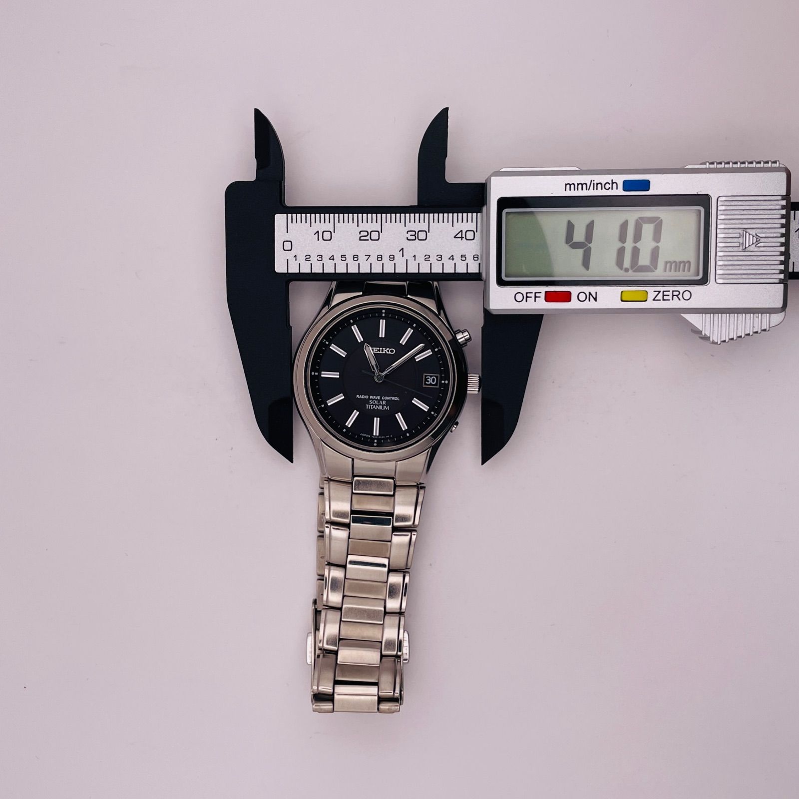 T699）希少！美品 正常稼働【渡辺力氏デザイン】SEIKO セイコー 電波 