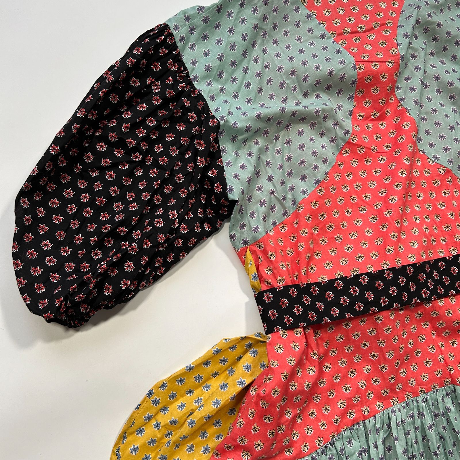新品タグ付き Vivienne Westwood RED LABEL ヴィヴィアンウエスト 