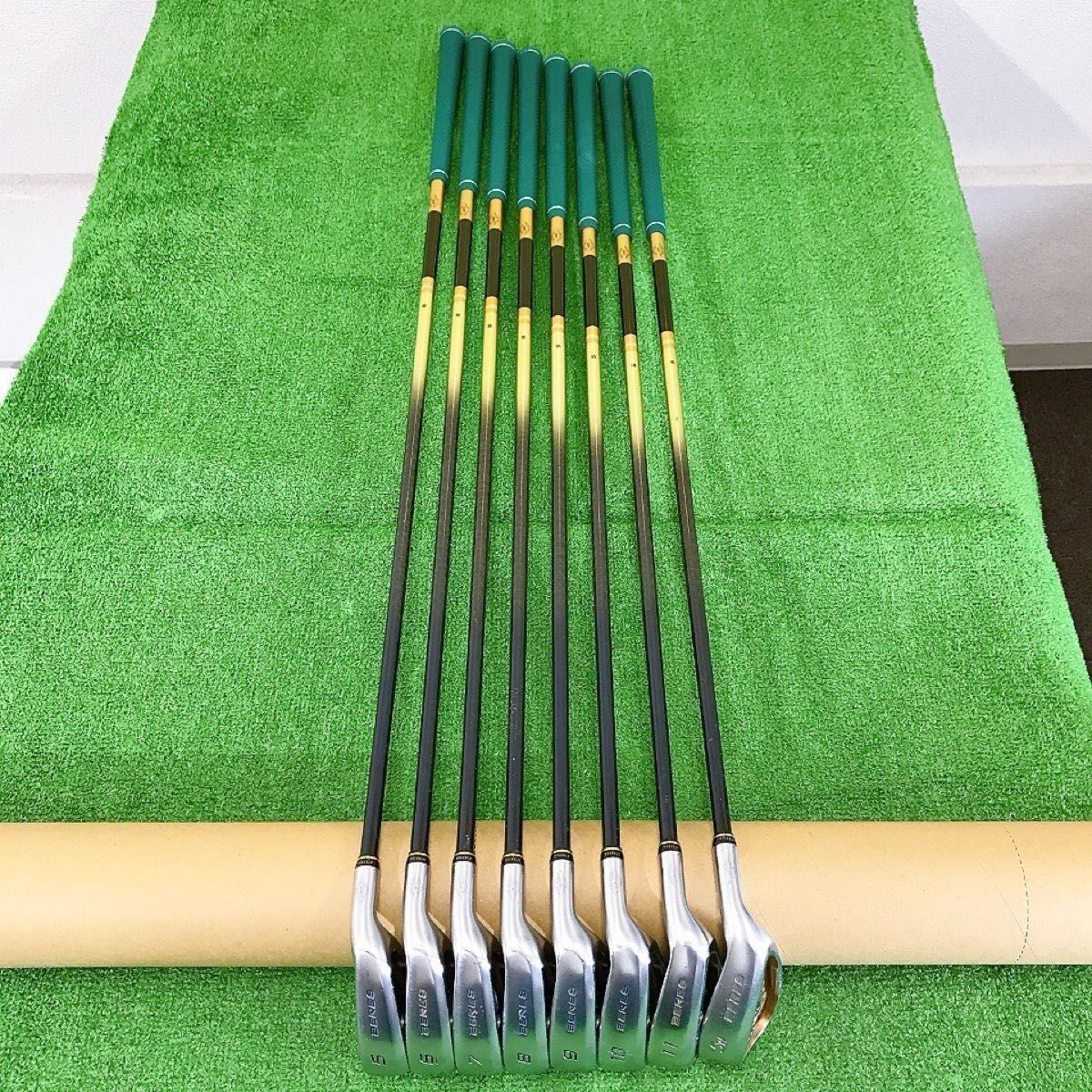 チ813Sホンマ BERES MG701 8本アイアンセット R 純正 HONMA GOLD 金