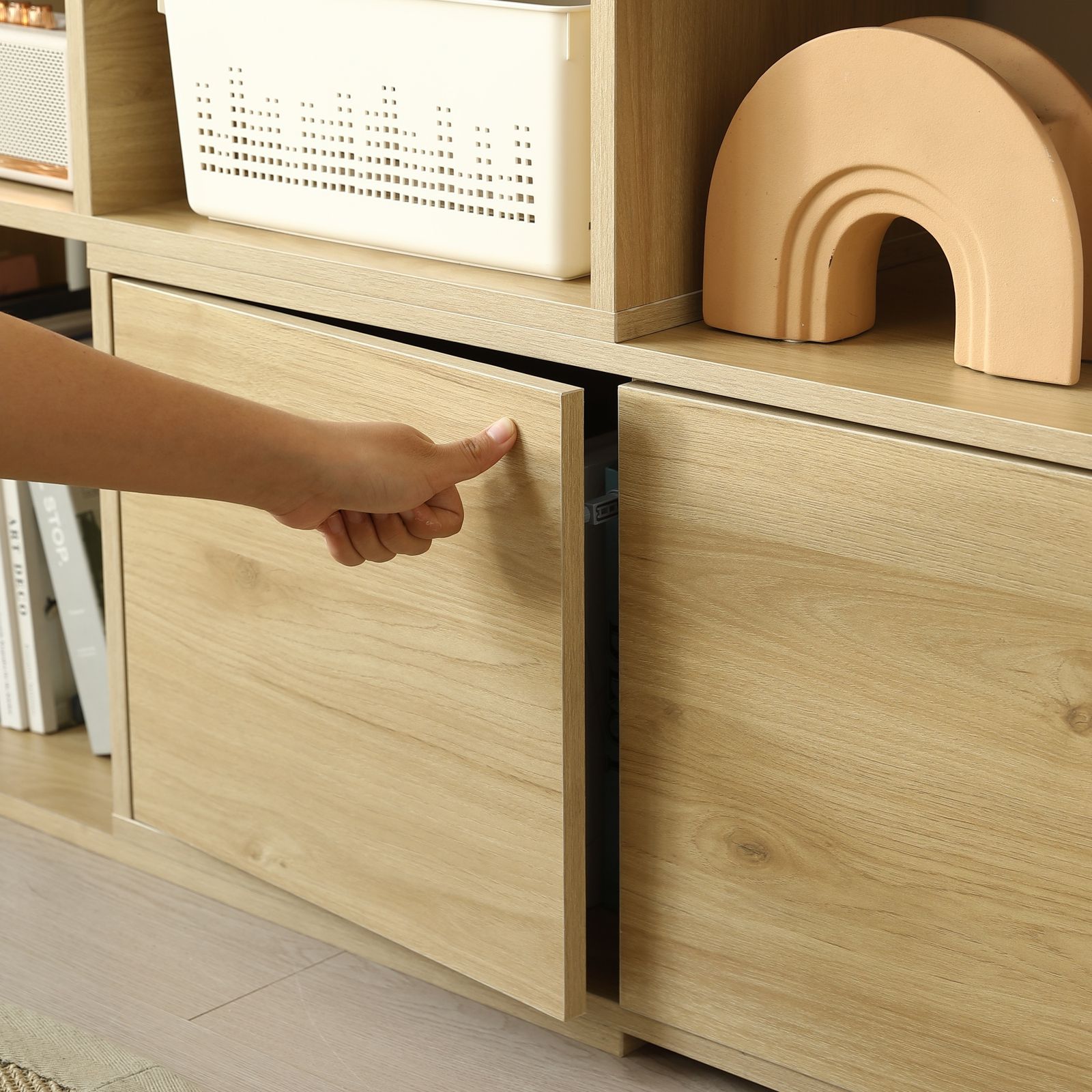 伸縮ラック オープンシェルフ サイドボード リビング収納 薄型 木製 本棚 おしゃれ キャビネット シンプル おしゃれ リビング収納 キッチン収納 幅80～158cm 高さ80cm 奥行30cm 組立品 CARILOBEACH_COM