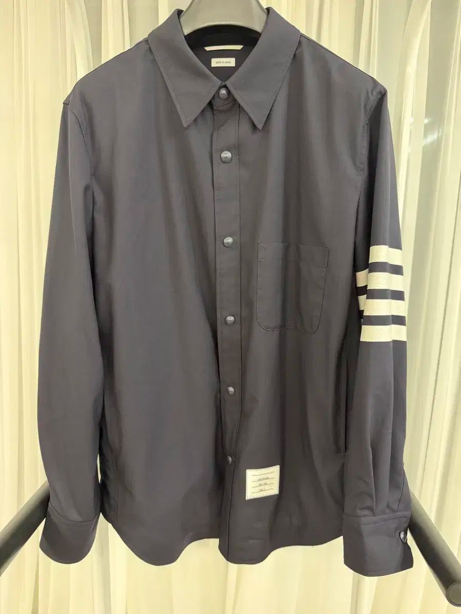 トム ブラウン ゴールド ボタン オーバーサイズ シャツ 3サイズ 105サイズ-110サイズ ポップ