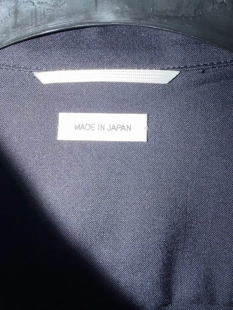 ゴールド ボタン