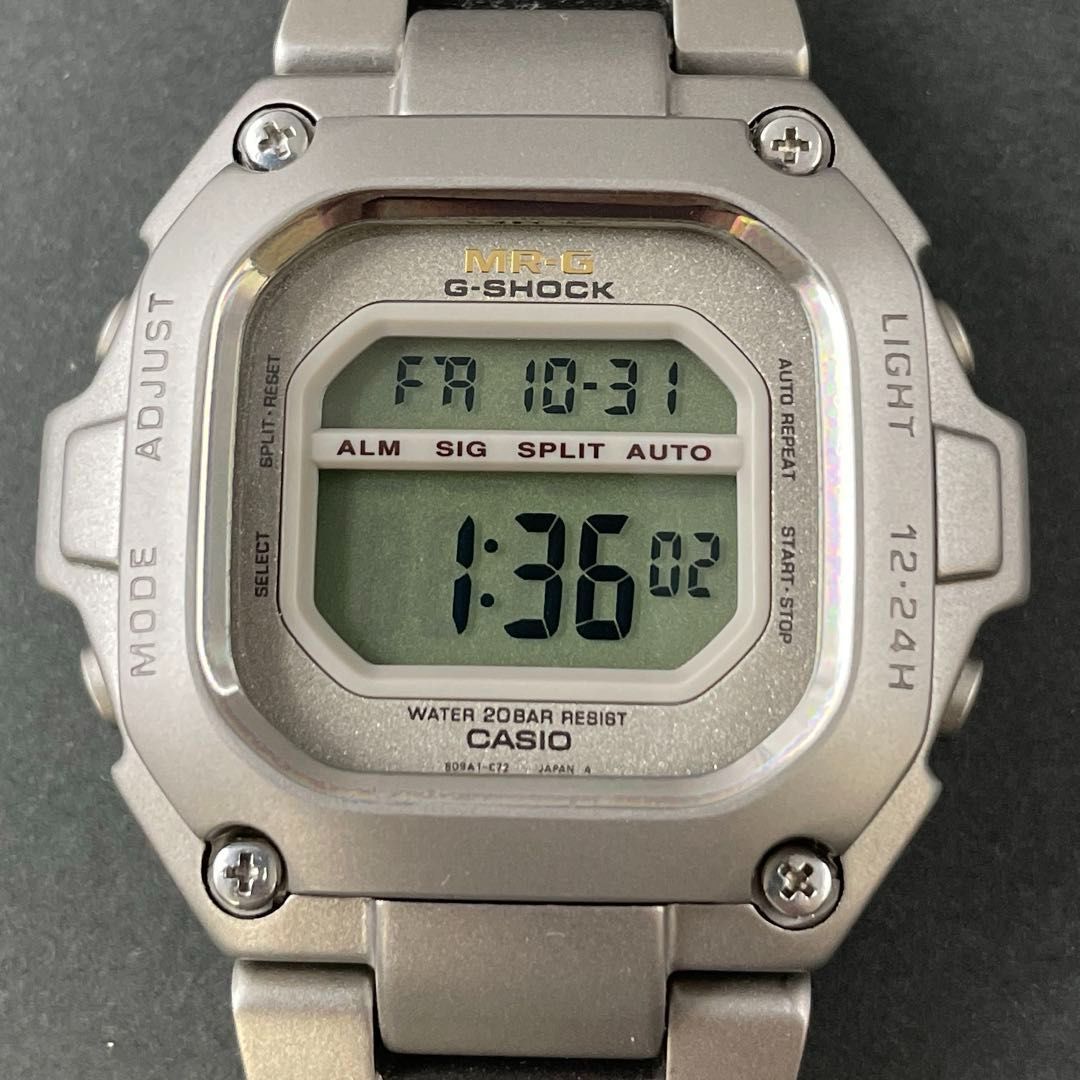 動作ＯＫ CASIO MRG 110 T 8 チタン TITANIUM 角型 四角 初代フルメタル カシオ G SHOCK Ｇショック MR ミスターＧ QZクォーツ デジタル腕時計