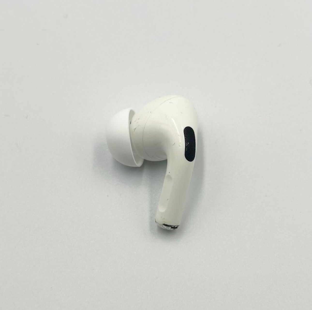 Apple AirPods Pro 第1世代 左耳のみ A2084 正規品 公式オンラインストア