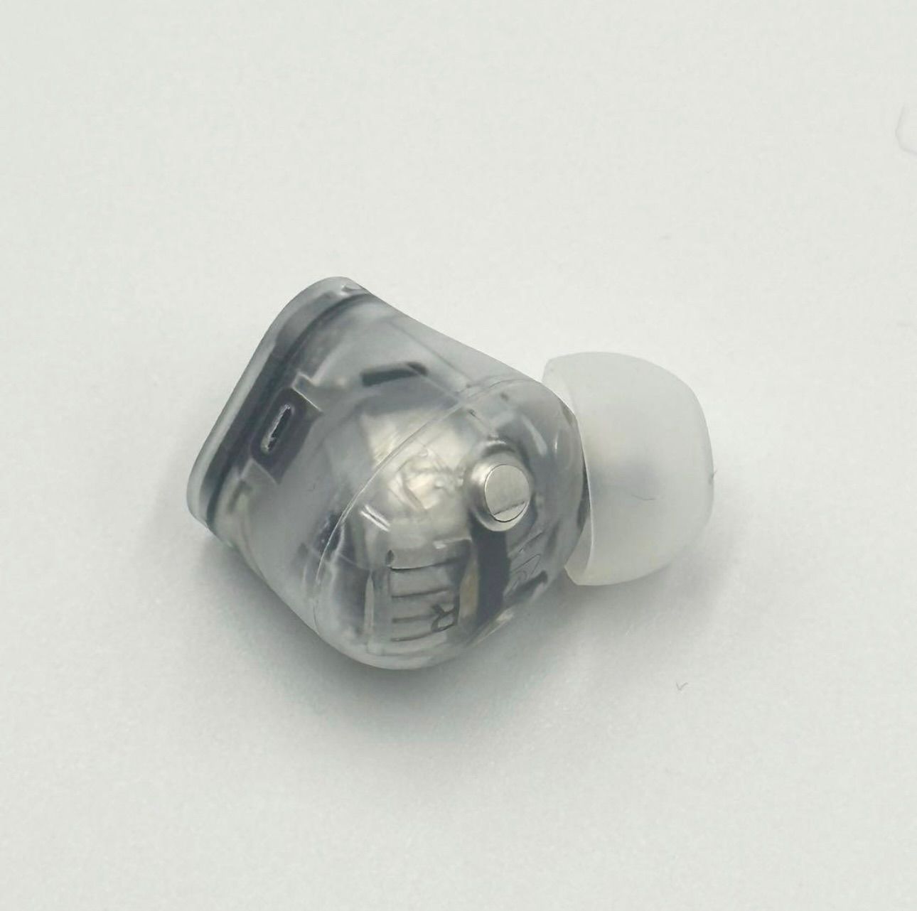 Beats Studio Buds 右耳のみ Beats Studio Buds 右 R 右耳 右側 片方 片耳