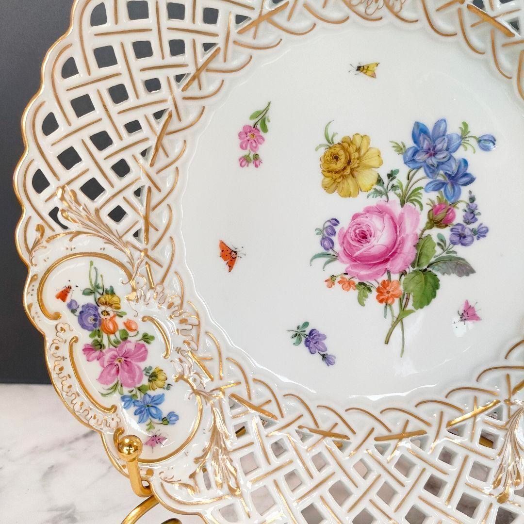 24㎝★マイセン ピアスエッジ ピンクローズ 昆虫 金彩 透かしプレート希少品 24㎝☆マイセン ピアスエッジ ピンクローズ 昆虫 金彩 透かしプレート