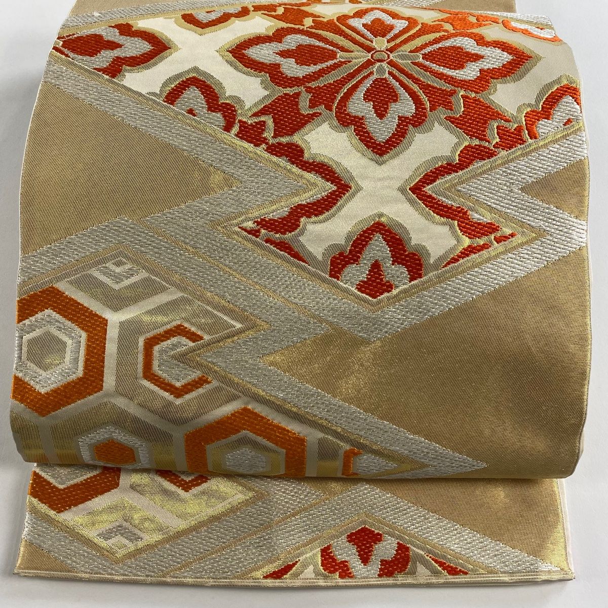 美品 袋帯 秀品 川島織物 落款あり 関西仕立て 華文 金糸 箔 ベージュ 