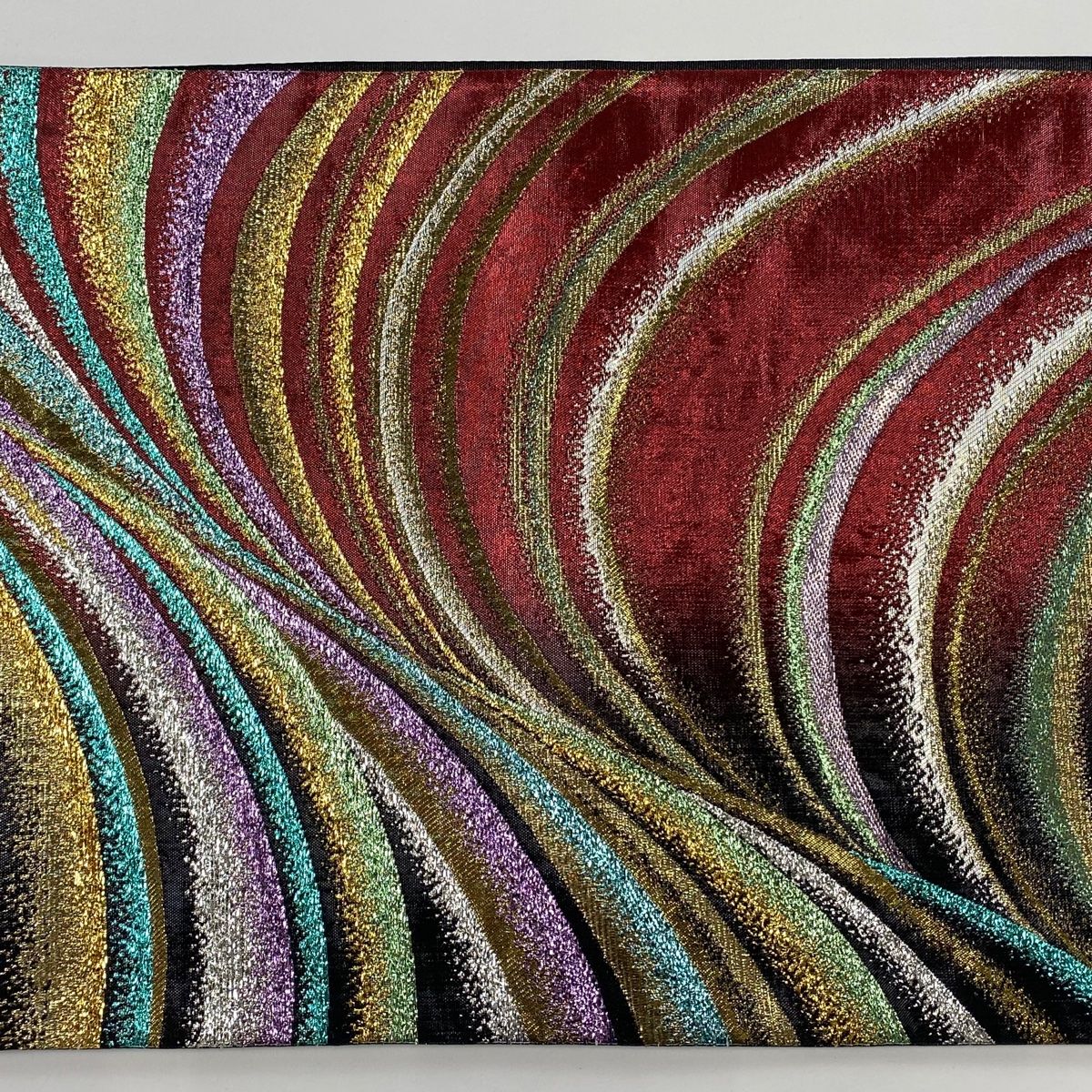 袋帯 秀品 幾何学模様 箔 金銀糸 赤 六通 正絹 【中古】 - メルカリ