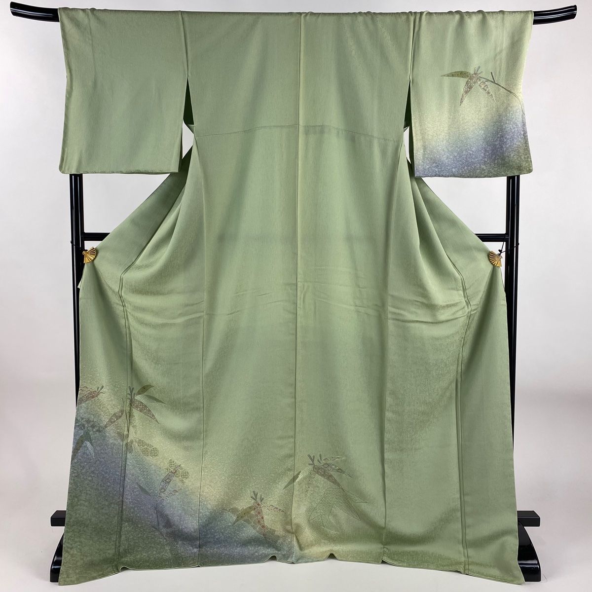 付下げ 身丈176.5cm 裄丈71cm L 袷 竹 有職文様 刺繍 金糸 薄緑 正絹 名品 【】
