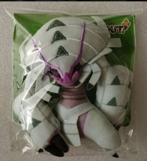 e□ポケモン□ グソクムシャ BUG OUT！ ぬいぐるみバッジ - メルカリ