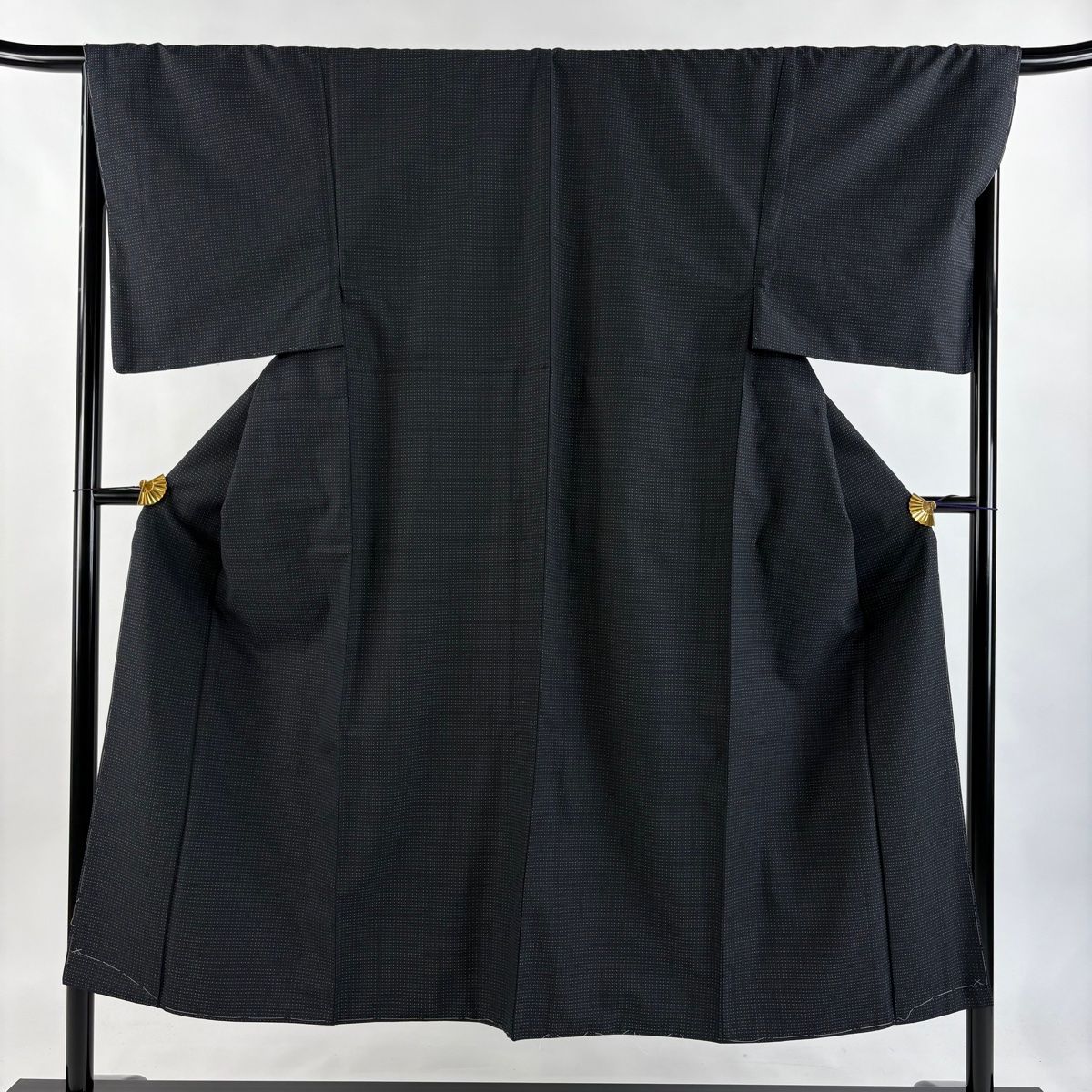 楽天市場】衣桁 漆の通販 【希少・美品】黒塗り金具付 高級衣桁 木製