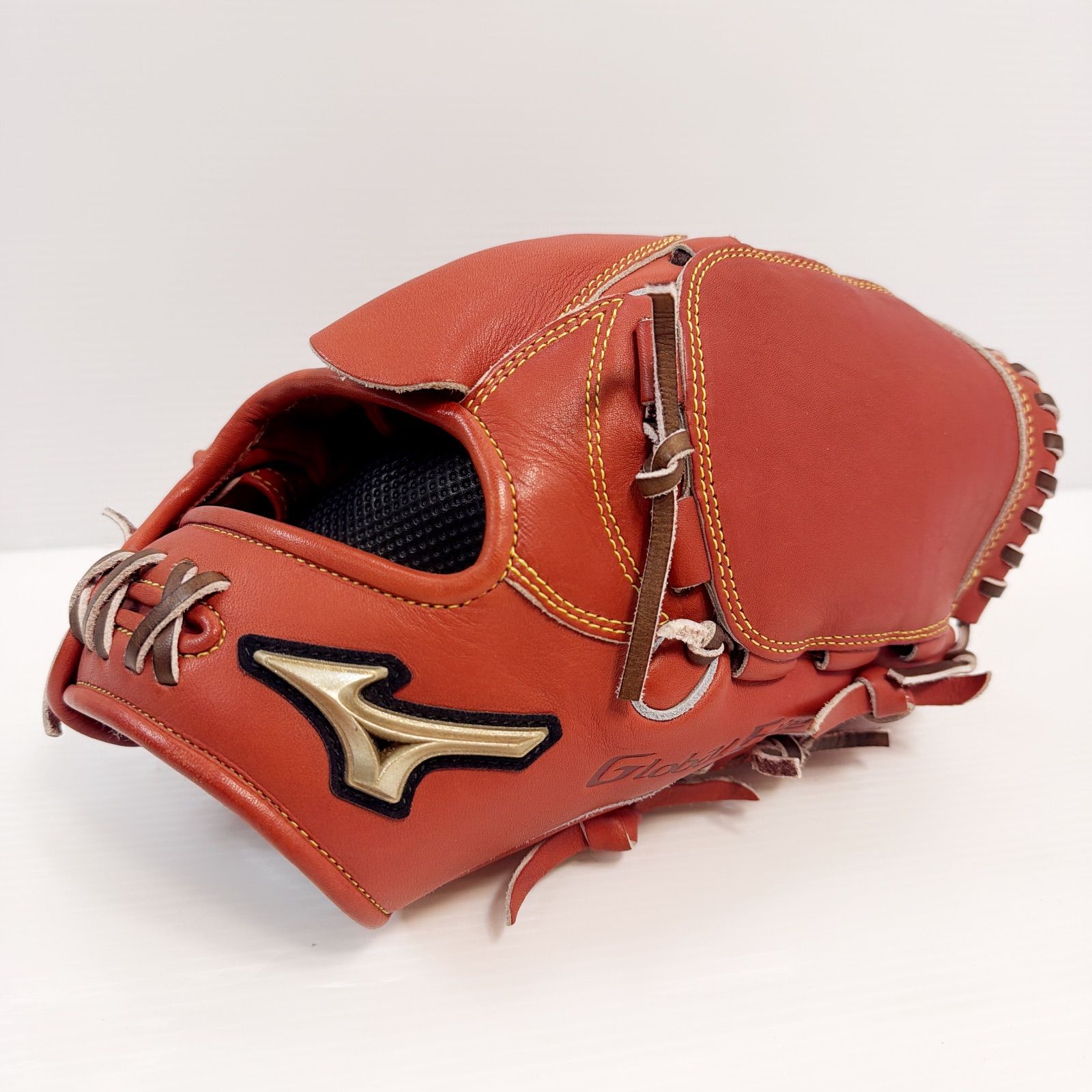 ミズノ グローバルエリート H02+ 限定モデル 良品 投手用 軟式グローブ 美品】ミズノ グローバルエリート H02+ 限定ふモデル 良品 投手用 軟式