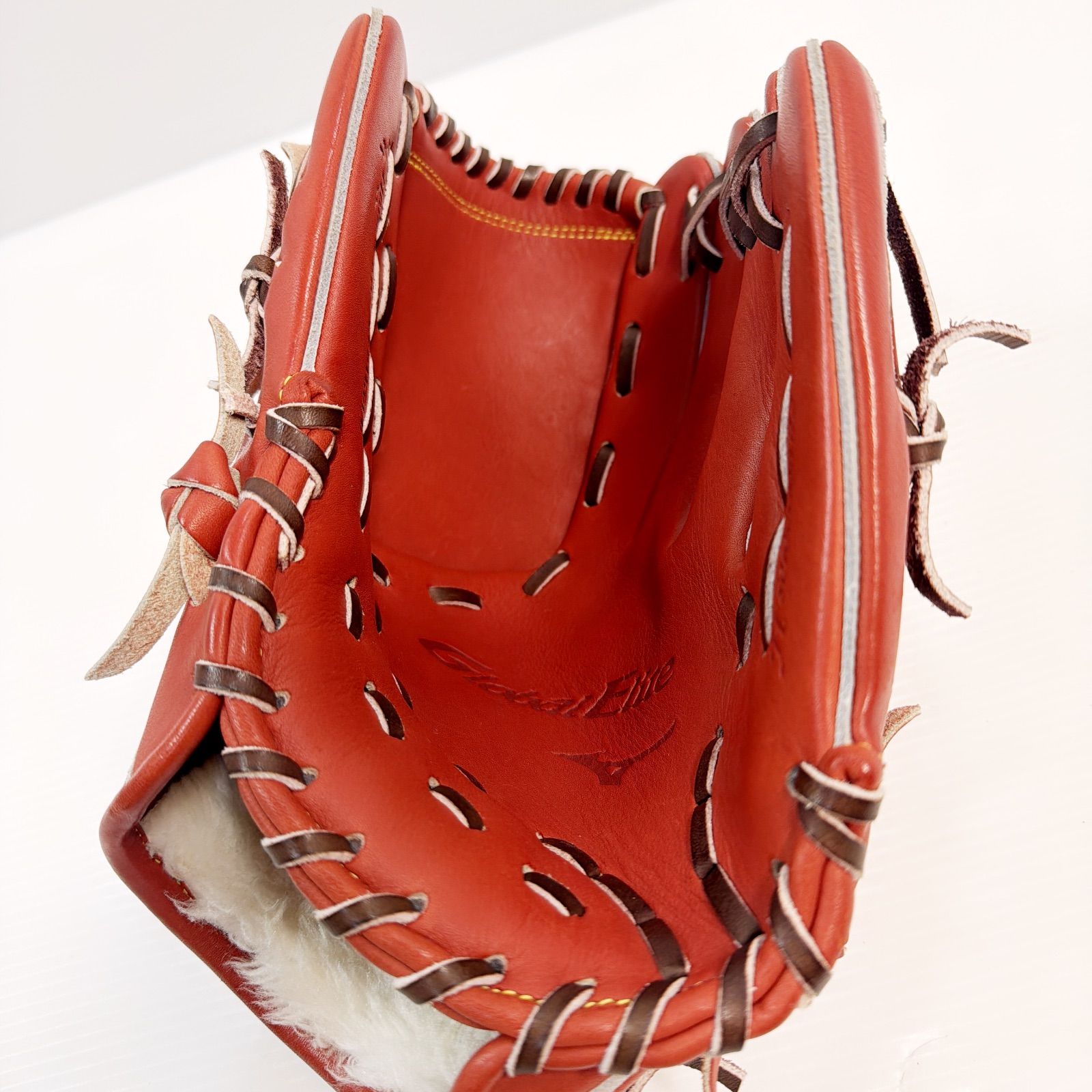 ミズノ グローバルエリート H02+ 限定モデル 良品 投手用 軟式グローブ 美品】ミズノ グローバルエリート H02+ 限定ふモデル 良品 投手用 軟式