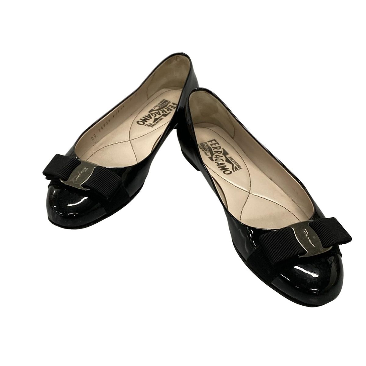 FERRAGAMO/SalvatoreFerragamo(サルバトーレフェラガモ) フラット  