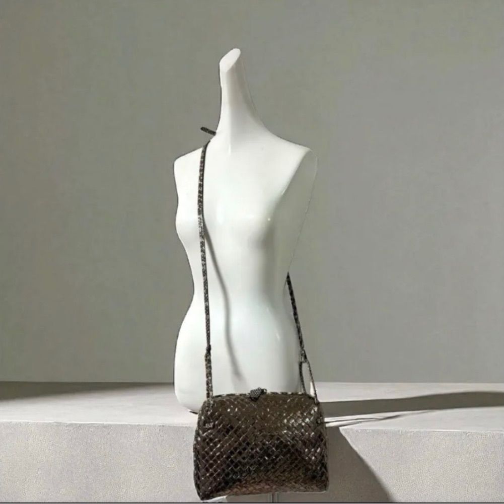 ボッテガヴェネタ BOTTGA VENETA パイソン イントレチャート