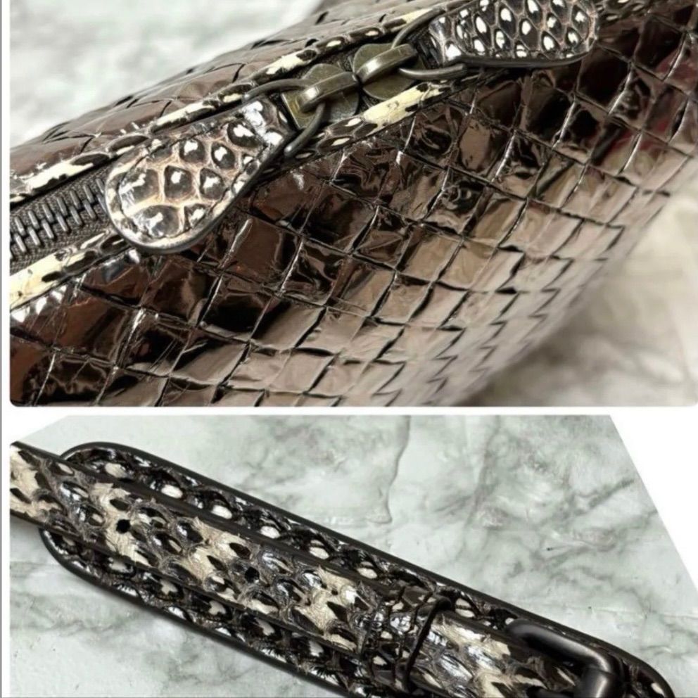 パイソン イントレチャート