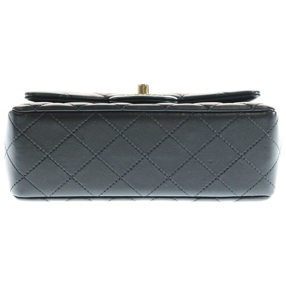 CHANEL (シャネル) ミニマトラッセ20 ココマーク ラムスキン レザー