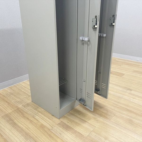 2人用ロッカー 鍵あり ニューグレー イトーキ製 608x515x1790