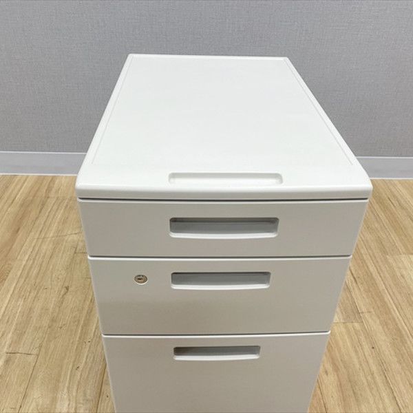 インサイドワゴン 3段