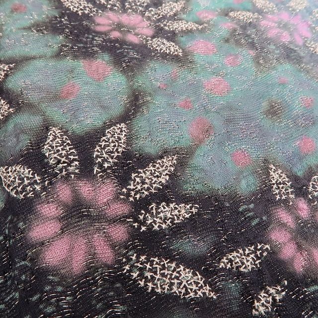 ❁tomihisa❁新品 滝泰謹製 おぼろ染め 相良刺繍 着物“香るが如く花を