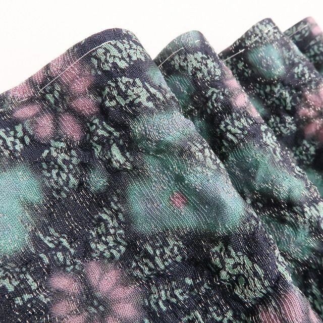 ❁tomihisa❁新品 滝泰謹製 おぼろ染め 相良刺繍 着物“香るが如く花を