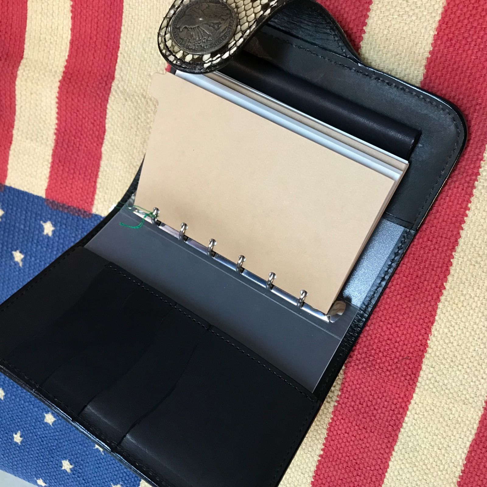 kc s ケーシーズ 手帳ケース ダイアリー レザー パイソン ヘビ革 コンチョ