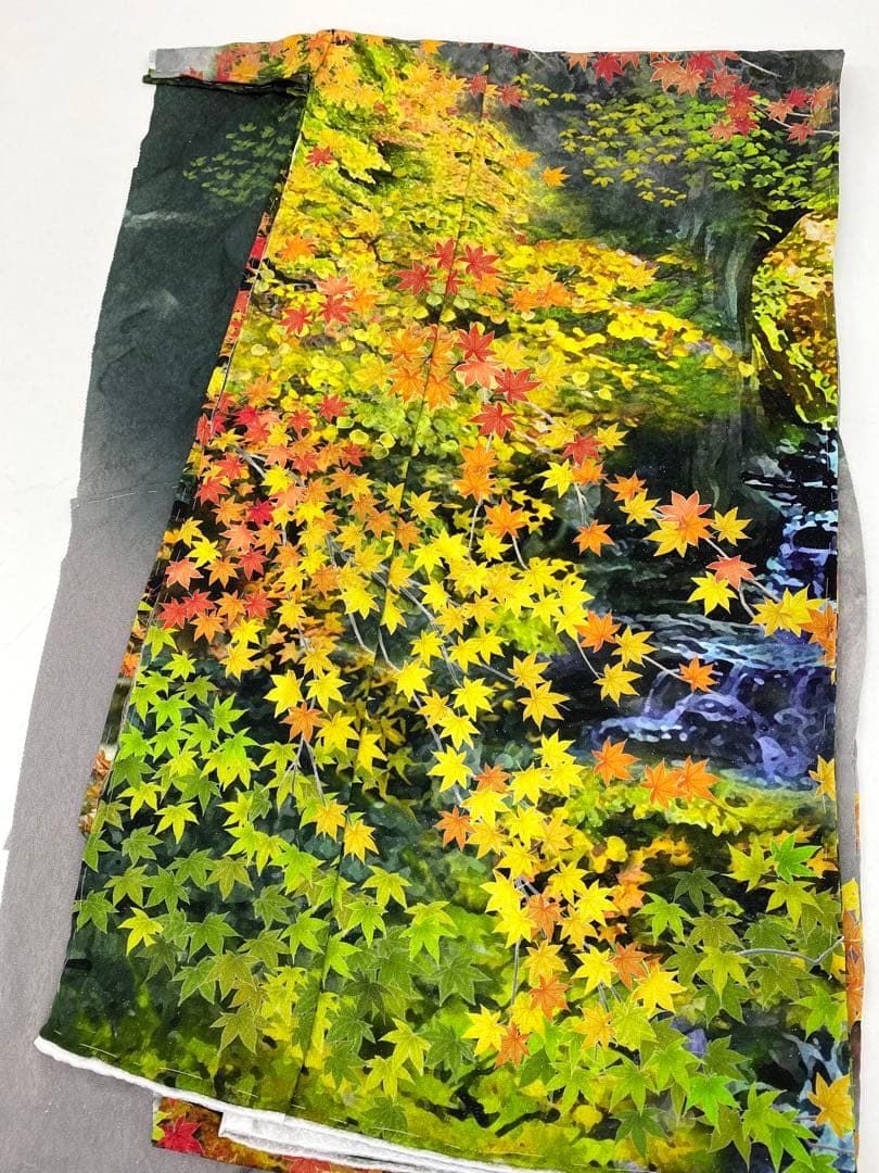 濃溝の滝 銀通し 訪問着 仮絵羽 未仕立て品 風景画 紅葉 紋意匠 正絹