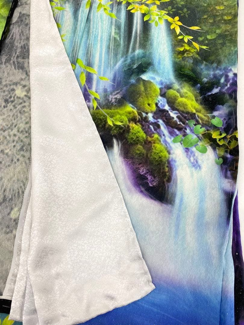 吐竜の滝 銀通し 訪問着 仮絵羽 未仕立て品 風景画 紋意匠 正絹 八掛付