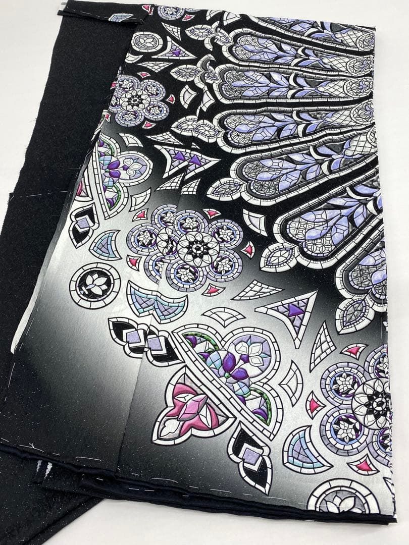 ストラスブール大聖堂 銀通し 訪問着 仮絵羽 未仕立て品 ステンド