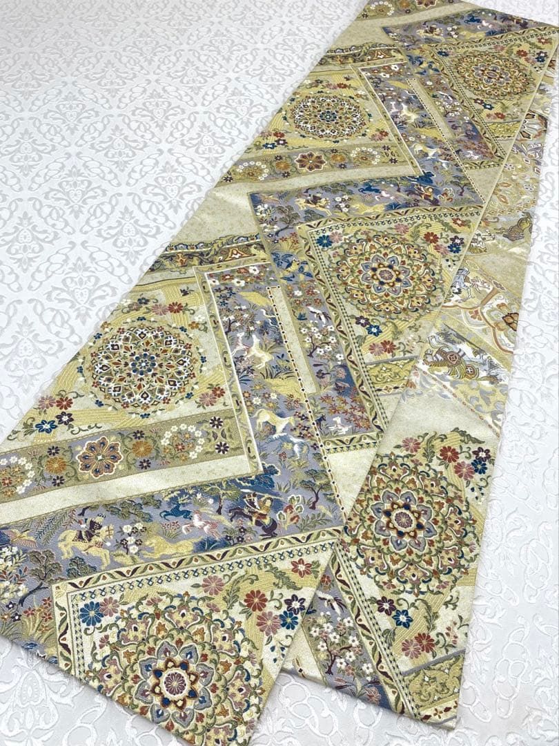 ニ図全通袋帯 壱阡八百織 欧宮の美 金糸 華紋 狩猟文 動物 正絹 H782