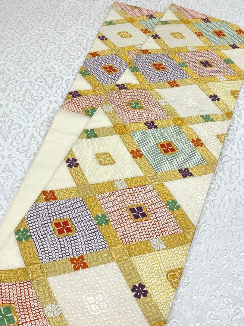 西陣 藤原織物 唐織 六通柄 アイボリー 菱文様 袋帯 極美品 西陣織 藤原織物 唐織 袋帯 吉祥文様 菱文様 金糸 正絹 六通 H773