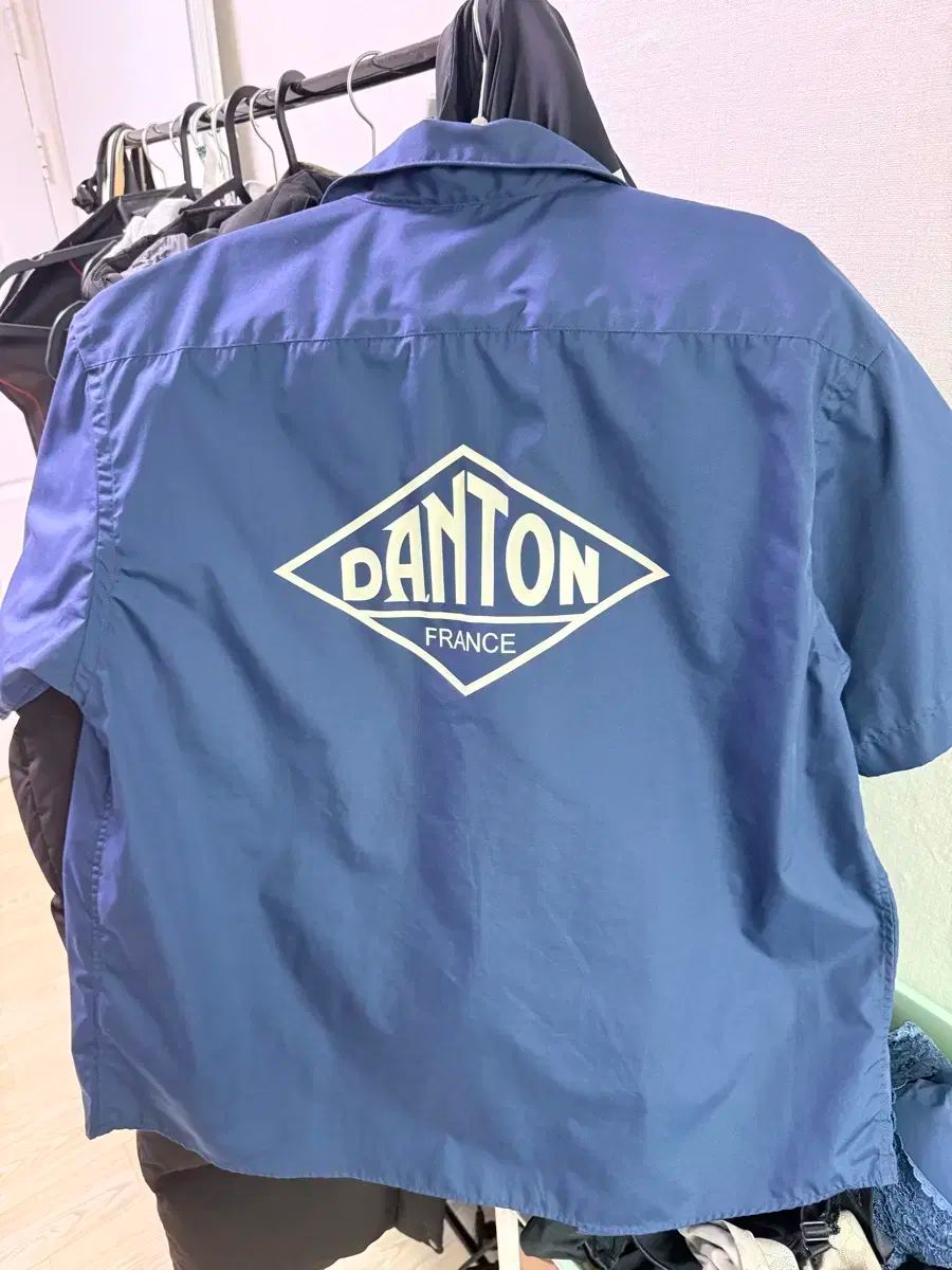 マウンテンリサーチAnarcho Mountaineers ドアサインプレート マウンテンリサーチAnarcho Mountaineers ドアサインプレート 販売