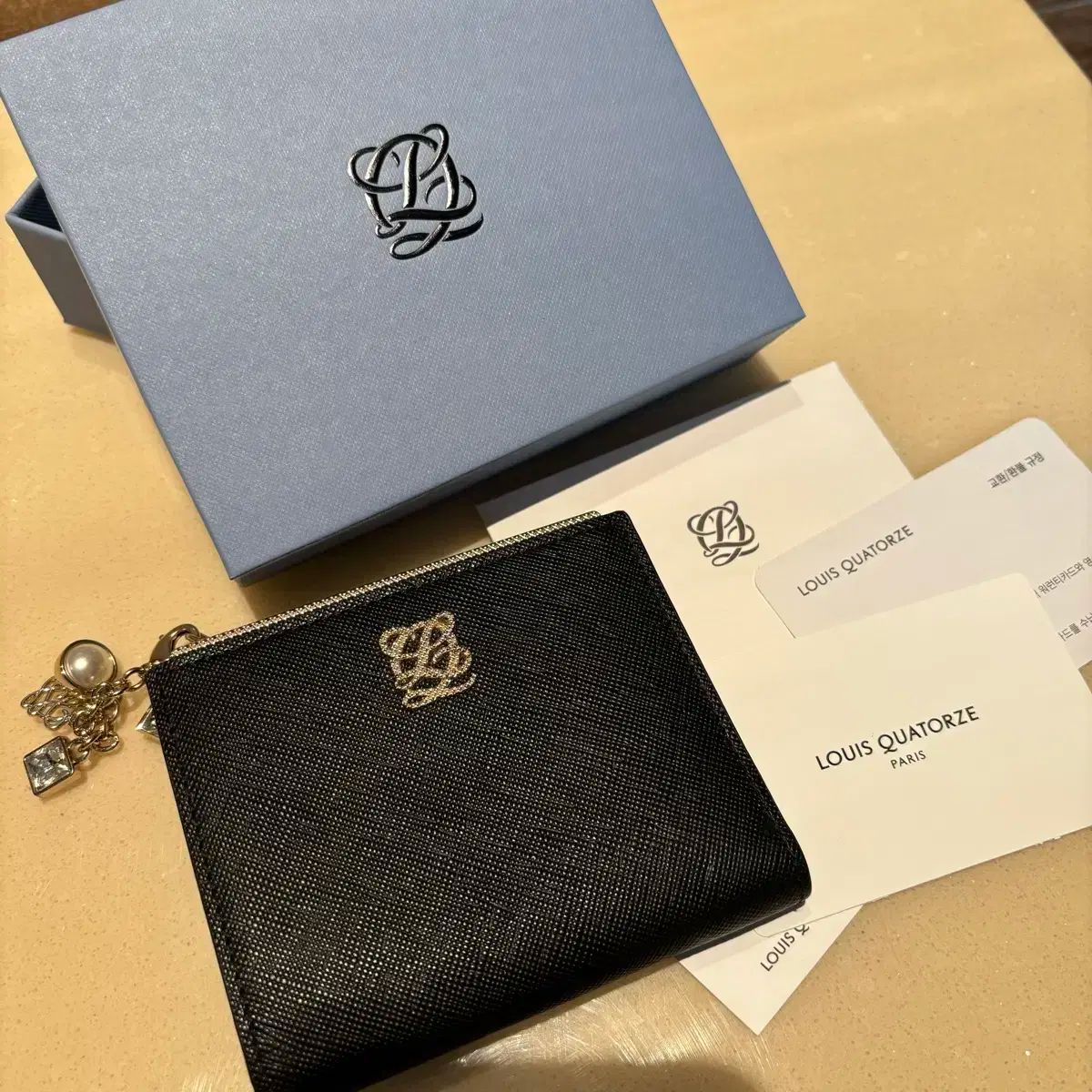 とーた様専用✨ ルブタン パネトーネ ミニ財布 コインケース 黒×赤