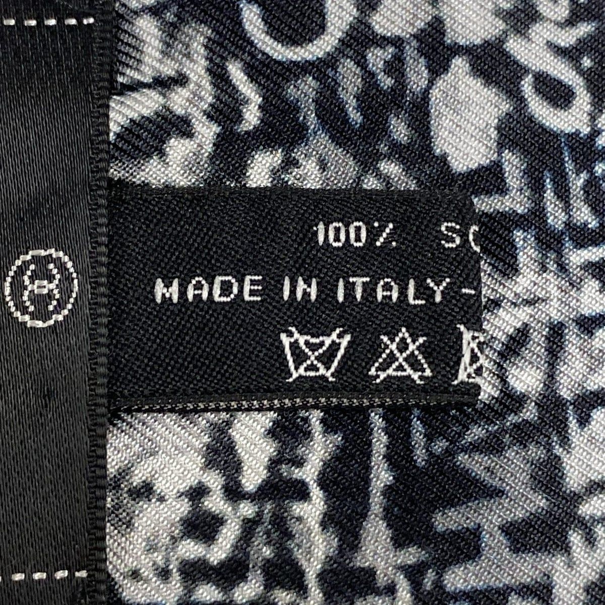 シャネル　スカーフ　黒　未使用 シャネル CHANEL スカーフ 白×黒 美品