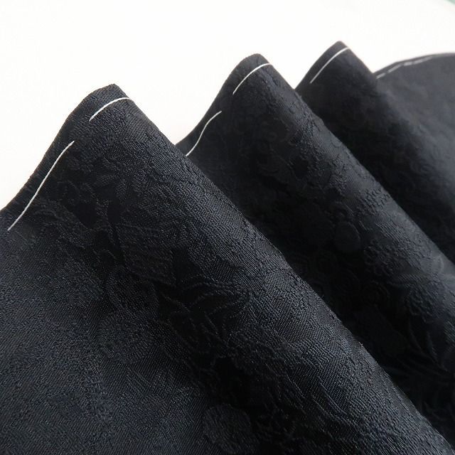 ❁tomihisa❁ 縦暈し 着物 正絹 仕付け糸付 縦暈しが描く凛とした美しさ 小紋 6779