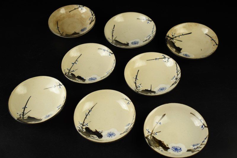 販売済み 【蔵A2782b】京焼 清水五兵衛 梅文 小皿 八客 蔵A2782b】京焼
