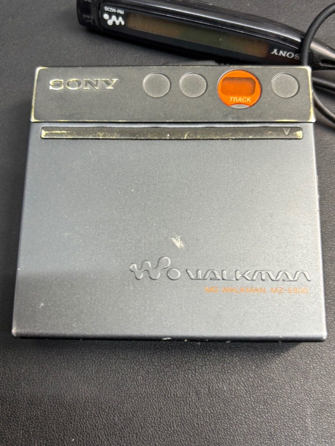 SONY ウォークマン MZ-E800 ポータブルMDプレーヤー ブラック SONY/ソニー】MZ-E800ポータブルMDプレーヤー 動作未確認品 - メルカリ