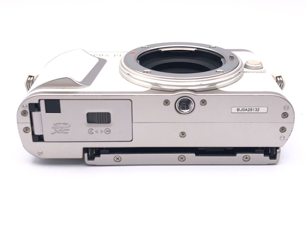  並品 オリンパス PEN E PL 9 ボディ ホワイト ミラーレス一眼 デジタルカメラ