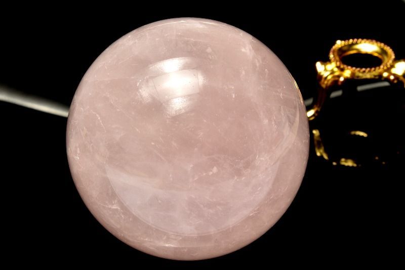 ローズクォーツ スフィア マダガスカル産 約67mm 癒しの天然石｜ローズ