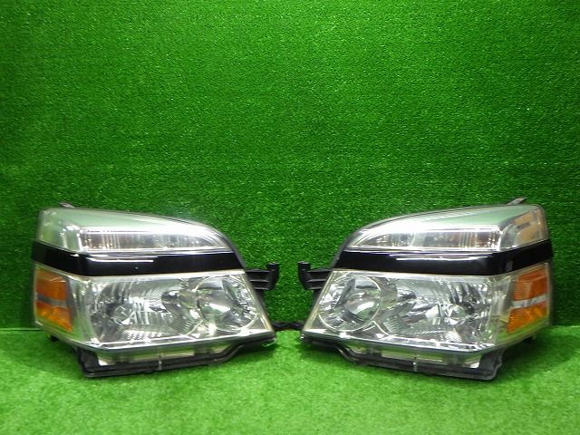ヴォクシー ヘッドライト 左右 HID AZR60/65 後期 28-183 V1 バラスト